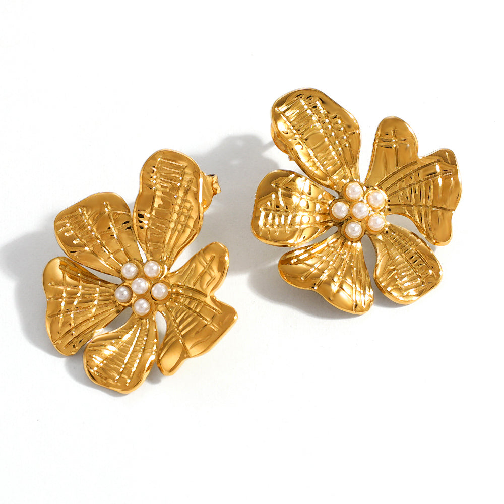 Rosalie Pearl Earrings