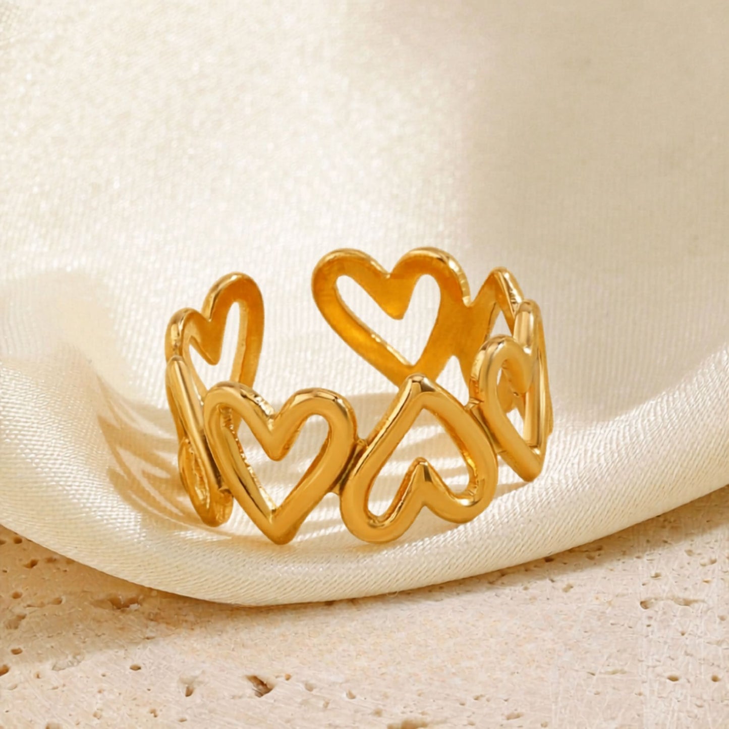 Hearts Entwined Band