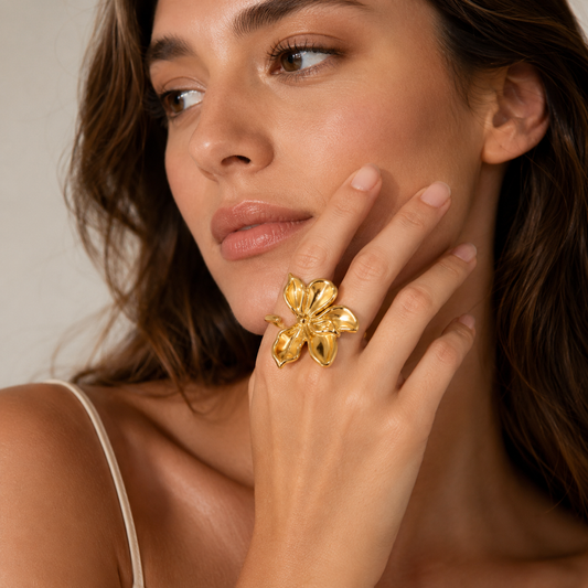 Lush Orchid Gold Ring