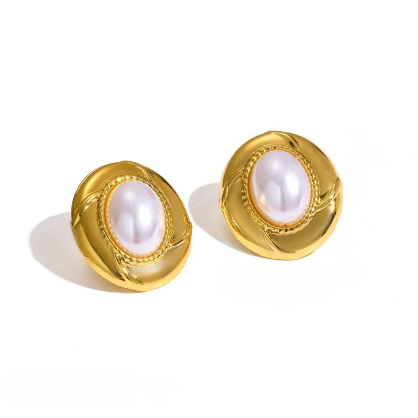 Verona Pearl Stud